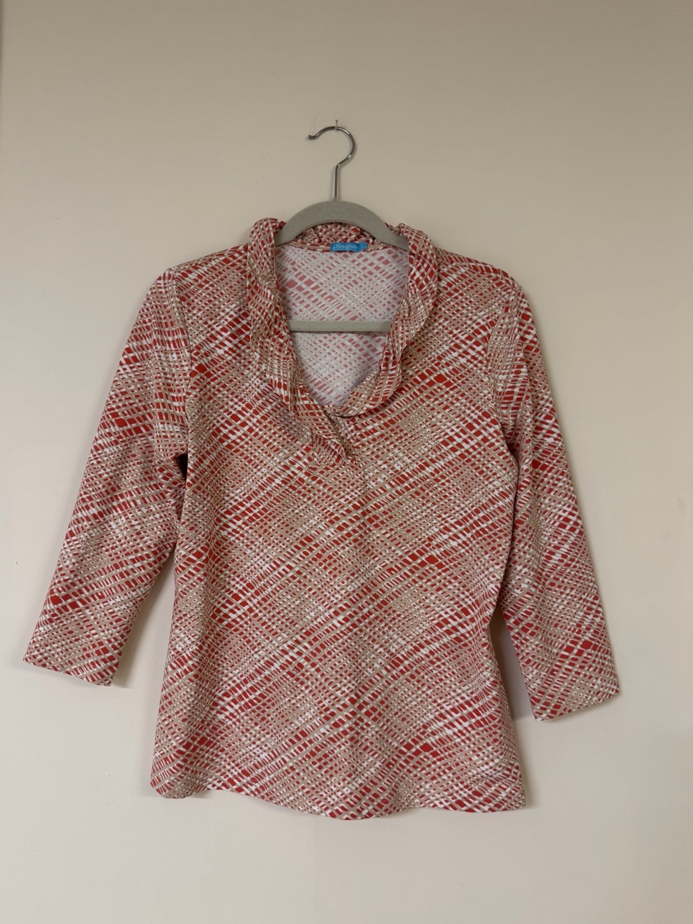 J McLaughlin Women’s Red Patterned Ruched Neck Blouse